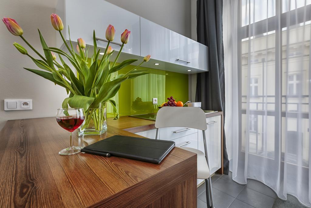 Aurora Residence Лодзь Экстерьер фото