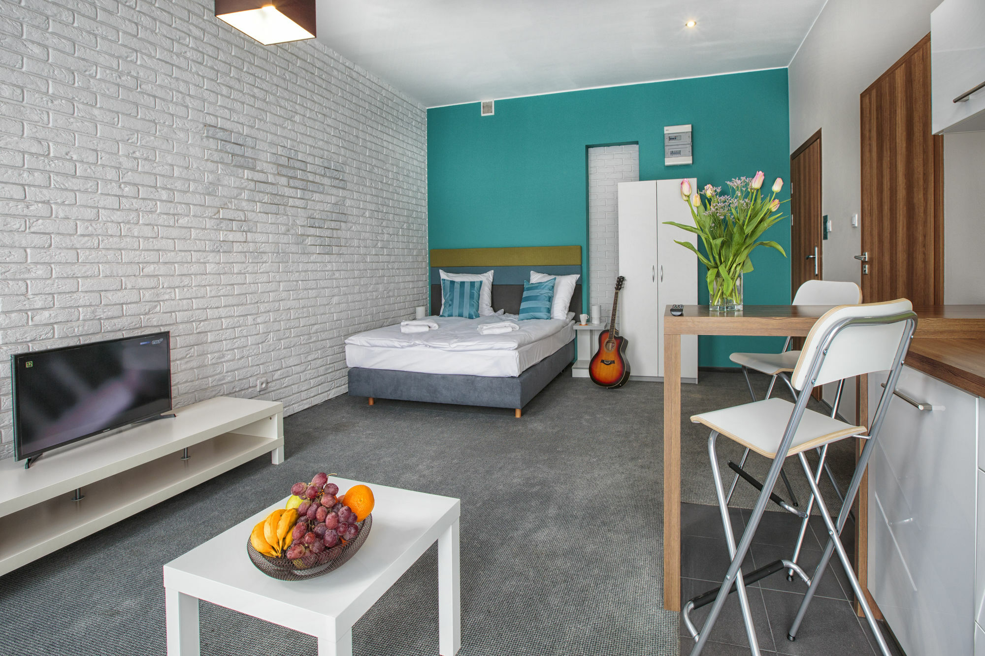 Aurora Residence Лодзь Экстерьер фото